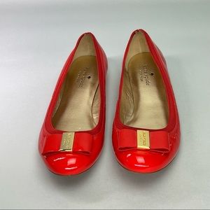 Gorgeous like new Kate Spade ballet flats with bow and gold detail